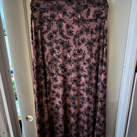 LuLaRoe maxi skirt. Xl - Picture 5 of 5